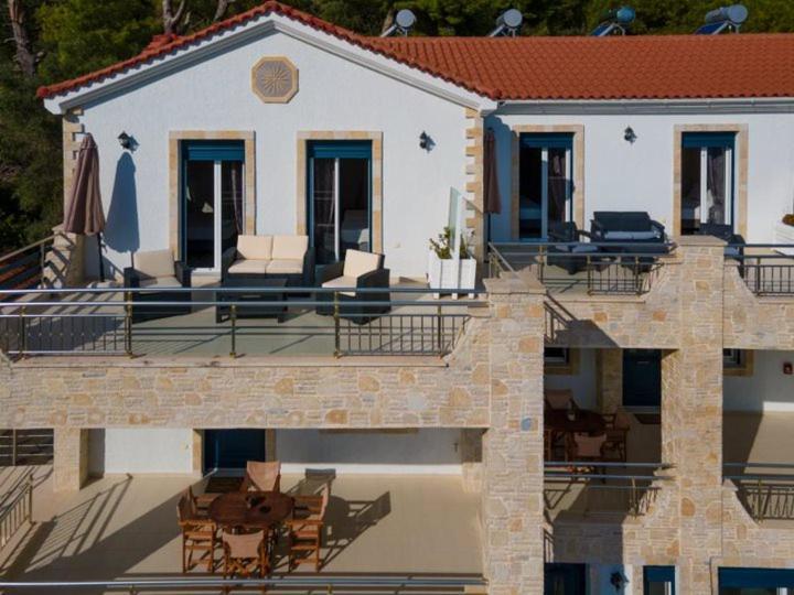Diwani Luxury Villas Lixouri Ngoại thất bức ảnh