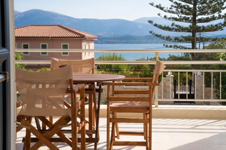Diwani Luxury Villas Lixouri Ngoại thất bức ảnh