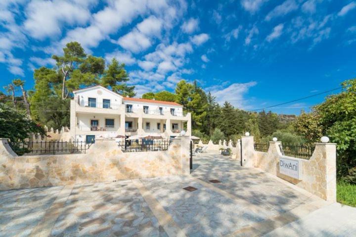 Diwani Luxury Villas Lixouri Ngoại thất bức ảnh