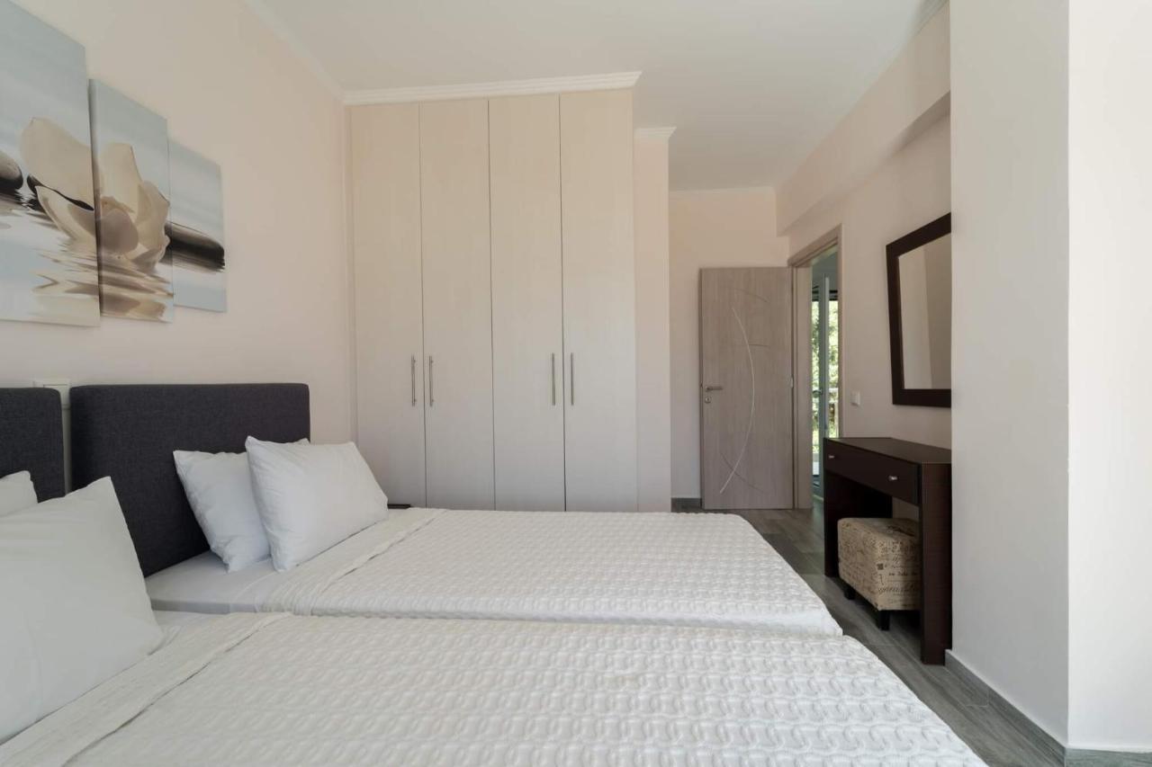Diwani Luxury Villas Lixouri Ngoại thất bức ảnh