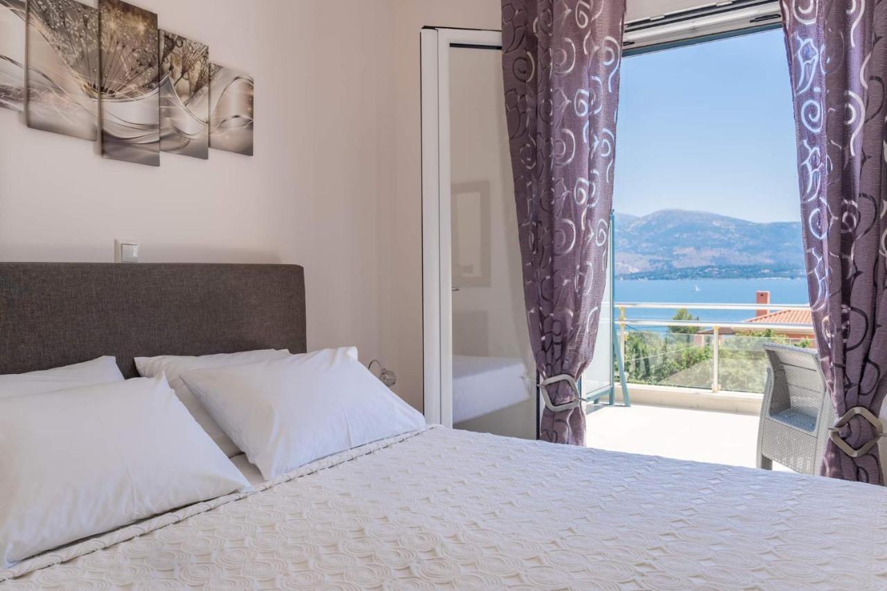 Diwani Luxury Villas Lixouri Ngoại thất bức ảnh