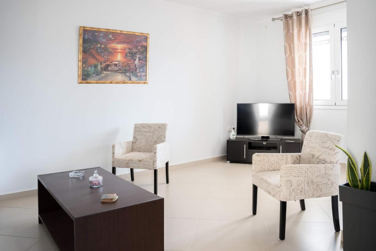 Diwani Luxury Villas Lixouri Ngoại thất bức ảnh