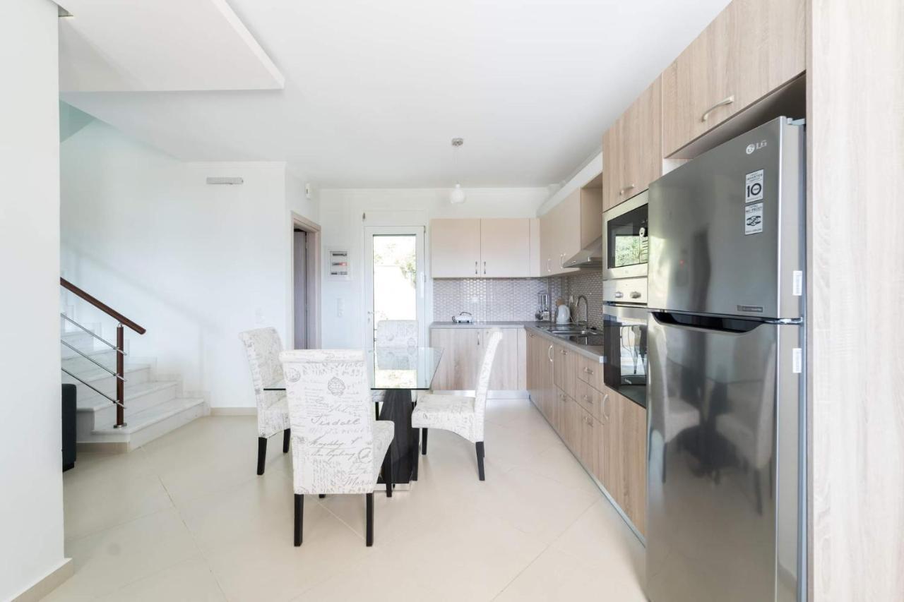 Diwani Luxury Villas Lixouri Ngoại thất bức ảnh